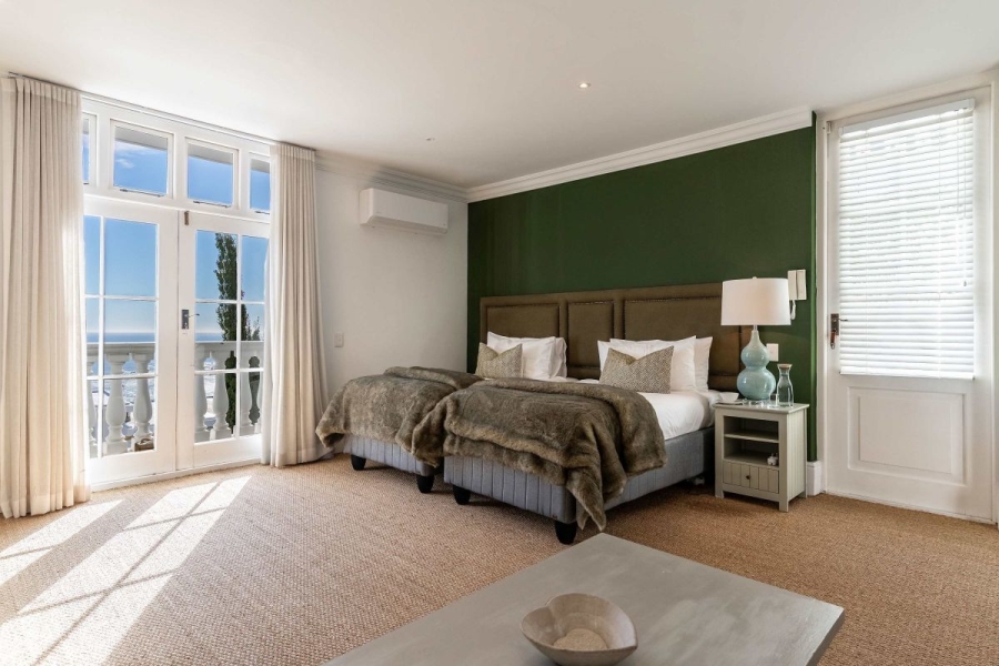 To Let 4 Bedroom Property for Rent in Camps Bay Western Cape